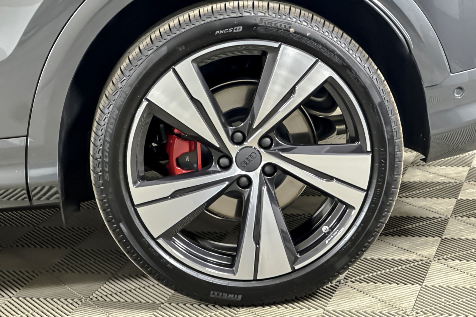 New 2026 Daytona Gray Pearl Effect Audi Premium Plus 3.0 TFSI quattro image 26