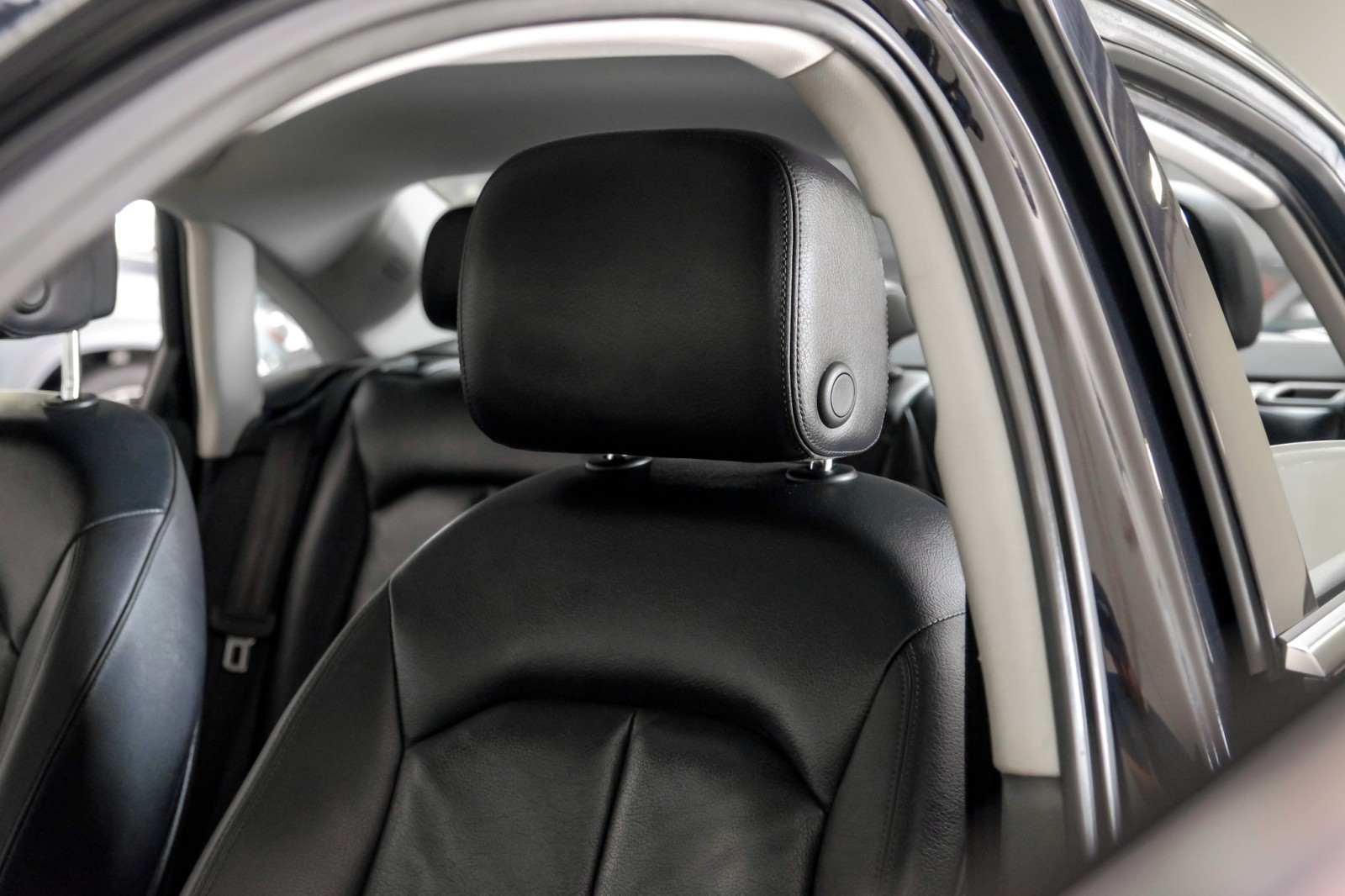 2015 Audi A3 1.8T Premium ColdWthrPkg AluminumStylePkg Navigati 31