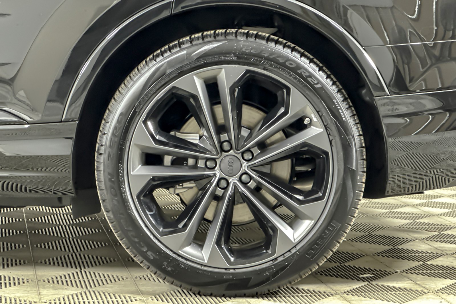 New 2026 Mythos Black Metallic Audi Premium Plus 55 quattro *Ltd Avail* image 24