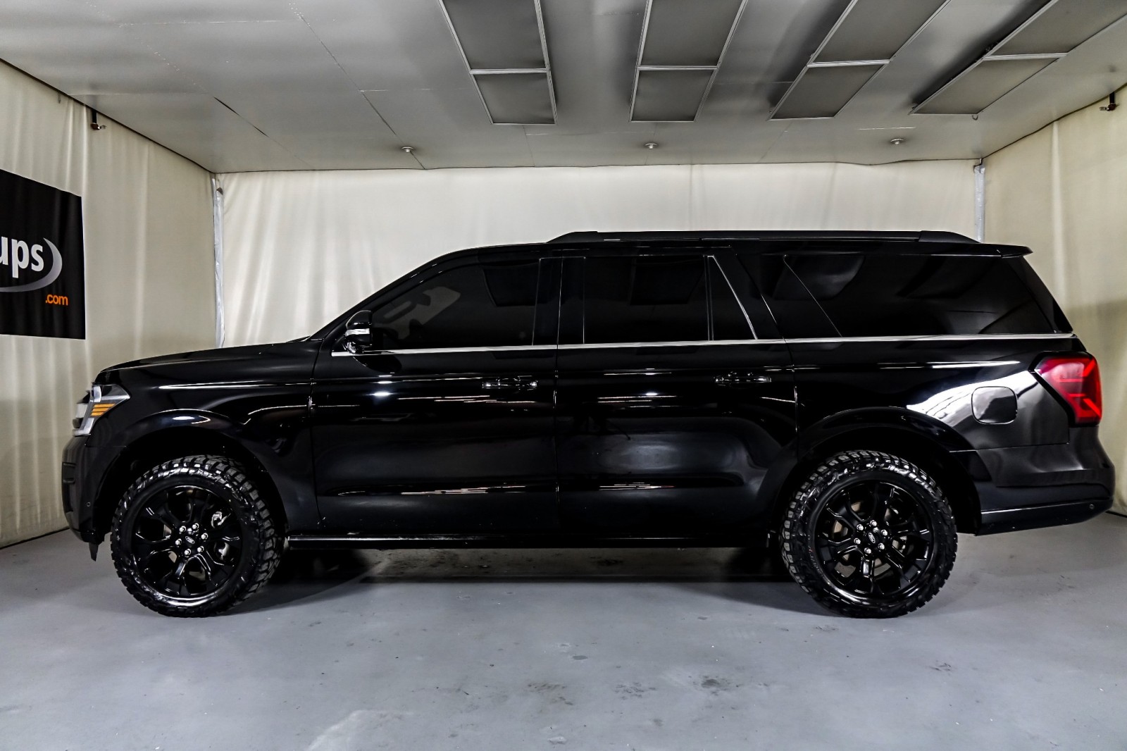 2022 Ford Expedition Max Limited 11