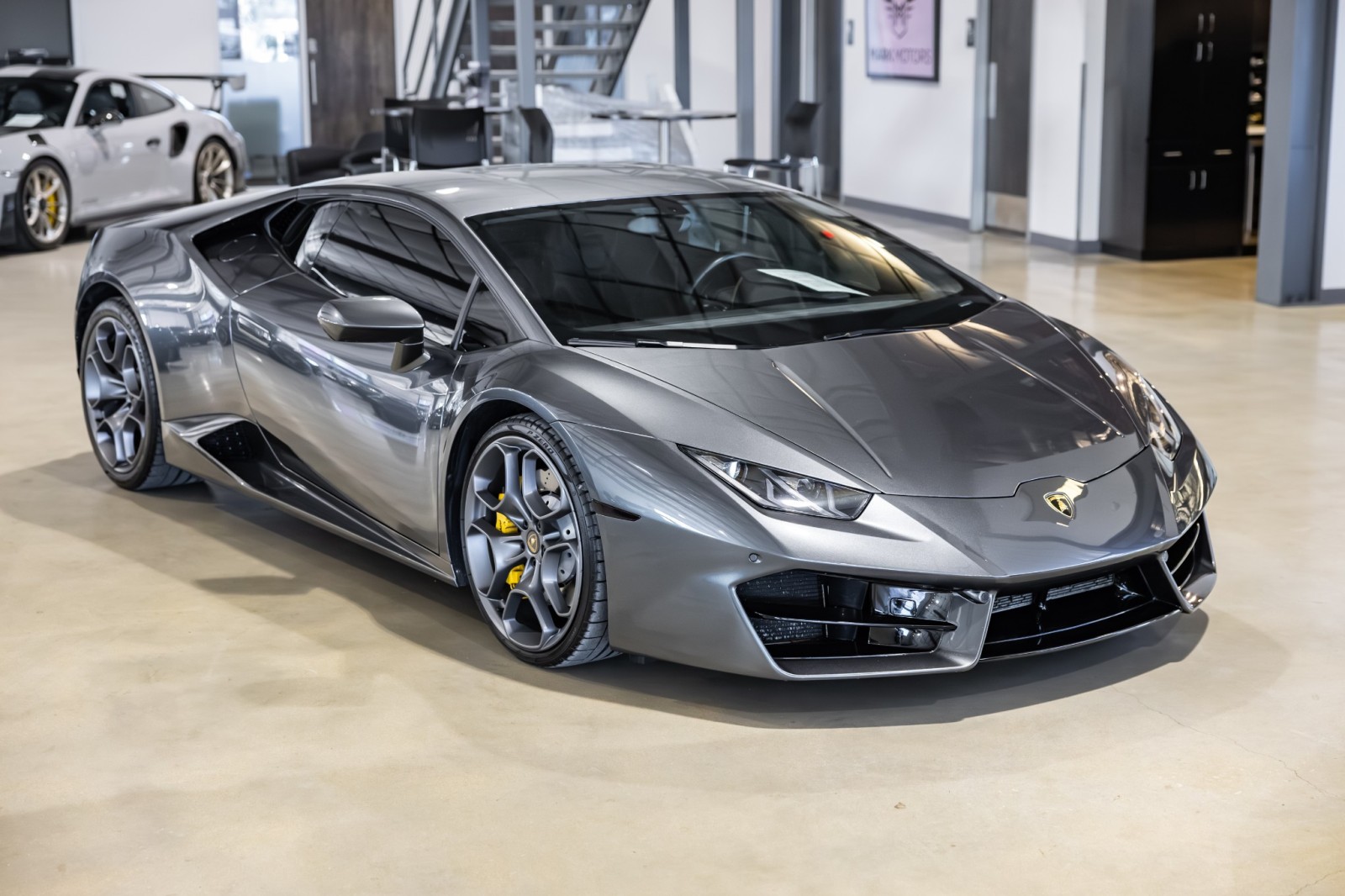 Used Car 2016 Lamborghini Huracan  Lp 580-2 - Lifting System + - $242,395 Msrp - Giano Wheels For Sale Under $240,000 In Boerne, Texas