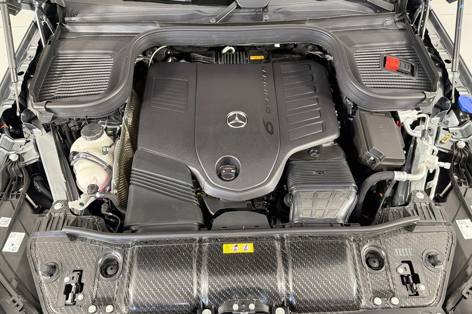 New 2026 Selenite Grey Metallic Mercedes-Benz GLE 450 4MATIC® Coupe image 10