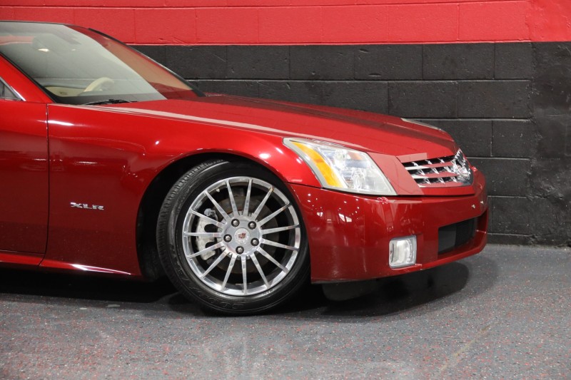 2008 Cadillac XLR Platinum 2dr Convertible in , 