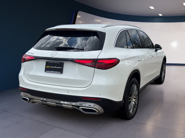 2025 Mercedes-Benz GLC GLC 300 5