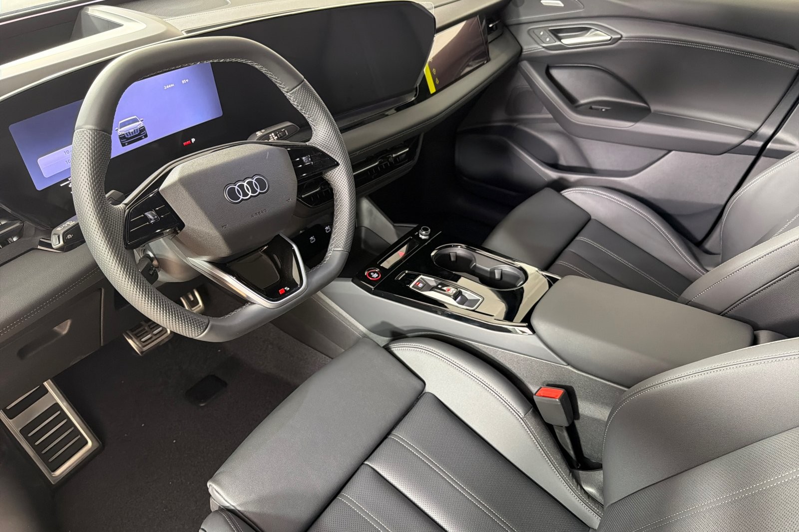 New 2027 Daytona Gray Pearl Effect Audi Premium Plus quattro image 9