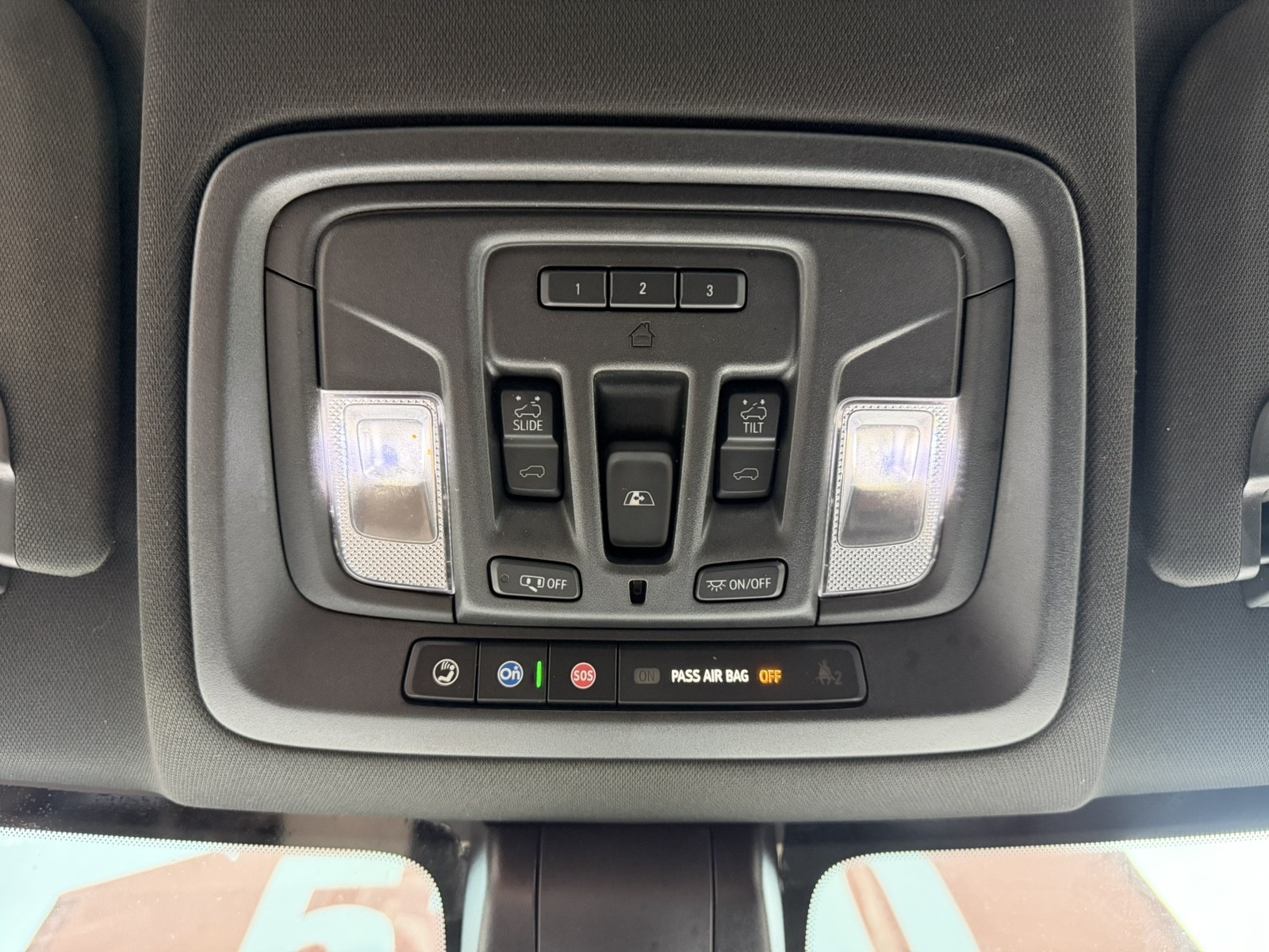 2020 Chevrolet Silverado 1500 - $41,977