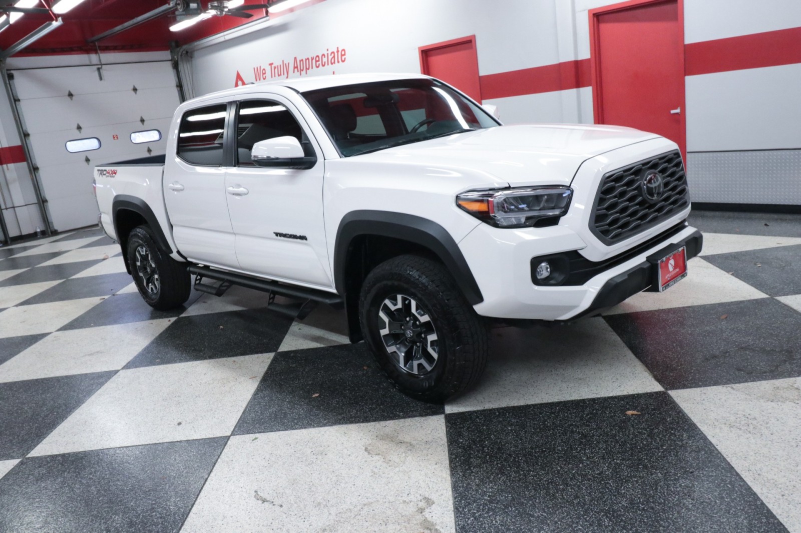 Used Car 2023 Toyota Tacoma 4wd  Trd Off Road For Sale Under $40,000 In Austin, Texas