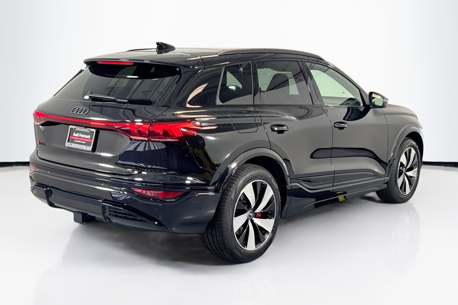 New 2025 Mythos Black Metallic Audi Prestige quattro image 5