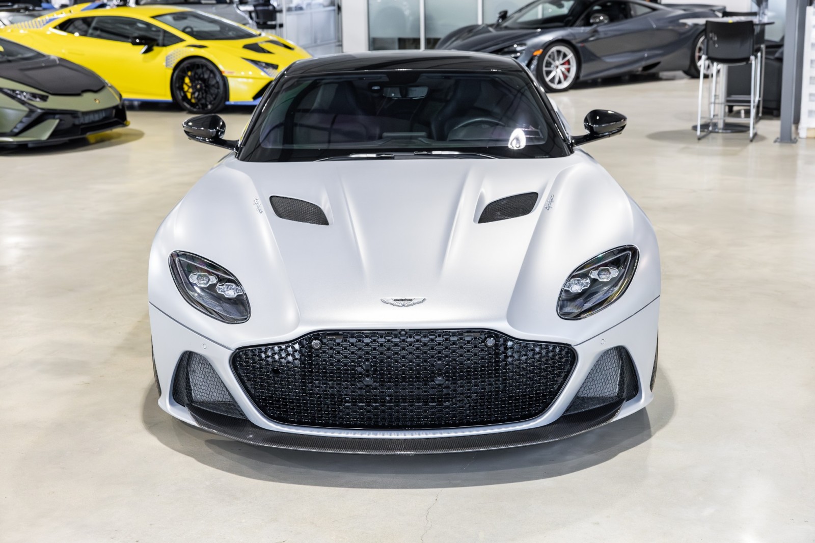 Used Car 2020 Aston Martin Dbs  Superleggera For Sale Under $200,000 In Boerne, Texas