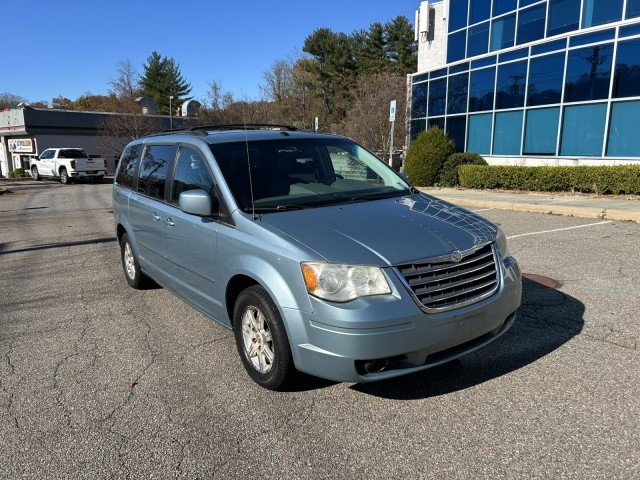 2009  Town & Country Touring original owner in , 