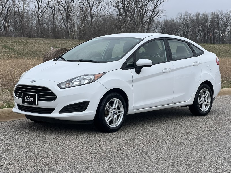 2018 Ford Fiesta SE in CHESTERFIELD, Missouri