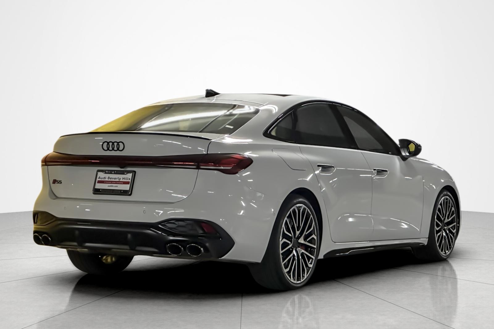 New 2026 Glacier White Metallic Audi Premium Plus 3.0 TFSI quattro image 6
