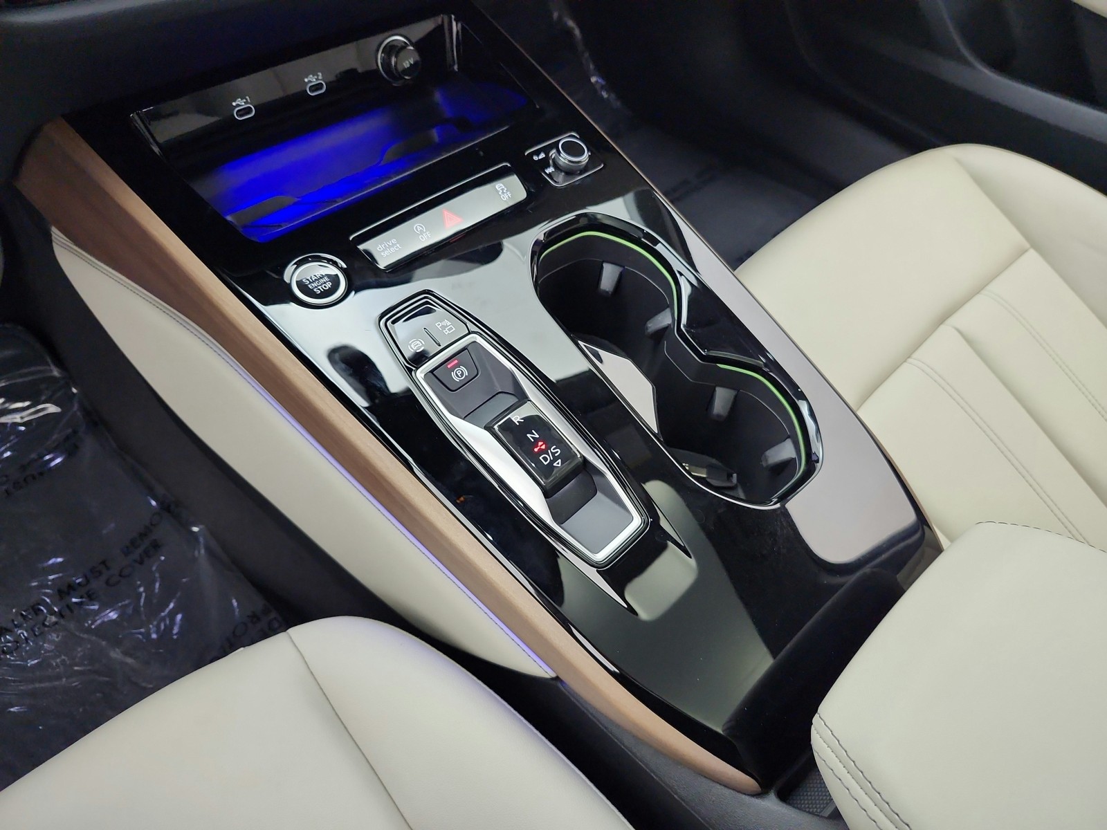 Used 2025 Glacier White Metallic Audi Premium Plus image 13