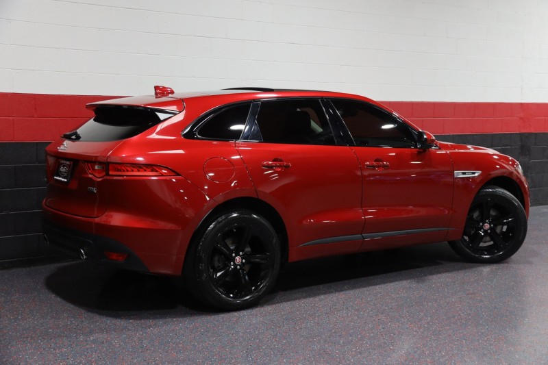 2017 Jaguar F-PACE 35t R-Sport AWD 4dr Suv in , 