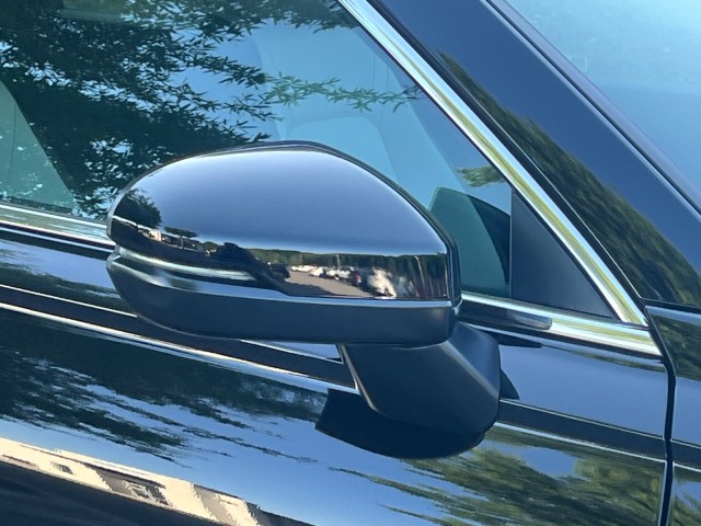 HondaCR-V12