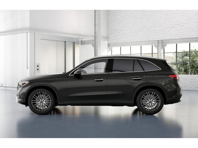 2025 Mercedes-Benz GLC GLC 300 33