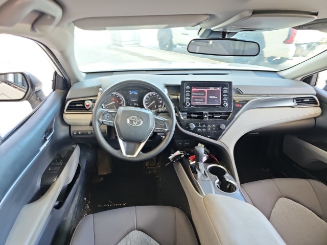 2021 Toyota Camry LE 17