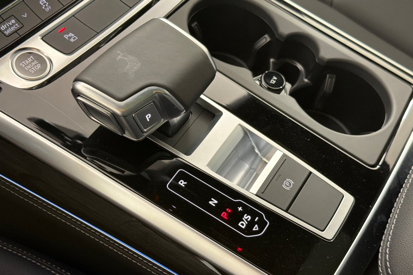 New 2026 Mythos Black Metallic Audi Premium Plus 45 quattro *Ltd Avail* image 21