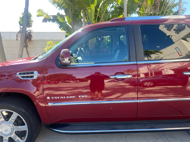 2007 Cadillac Escalade EXT LOW MILES 13,852 1 OWNER 4WD in , 