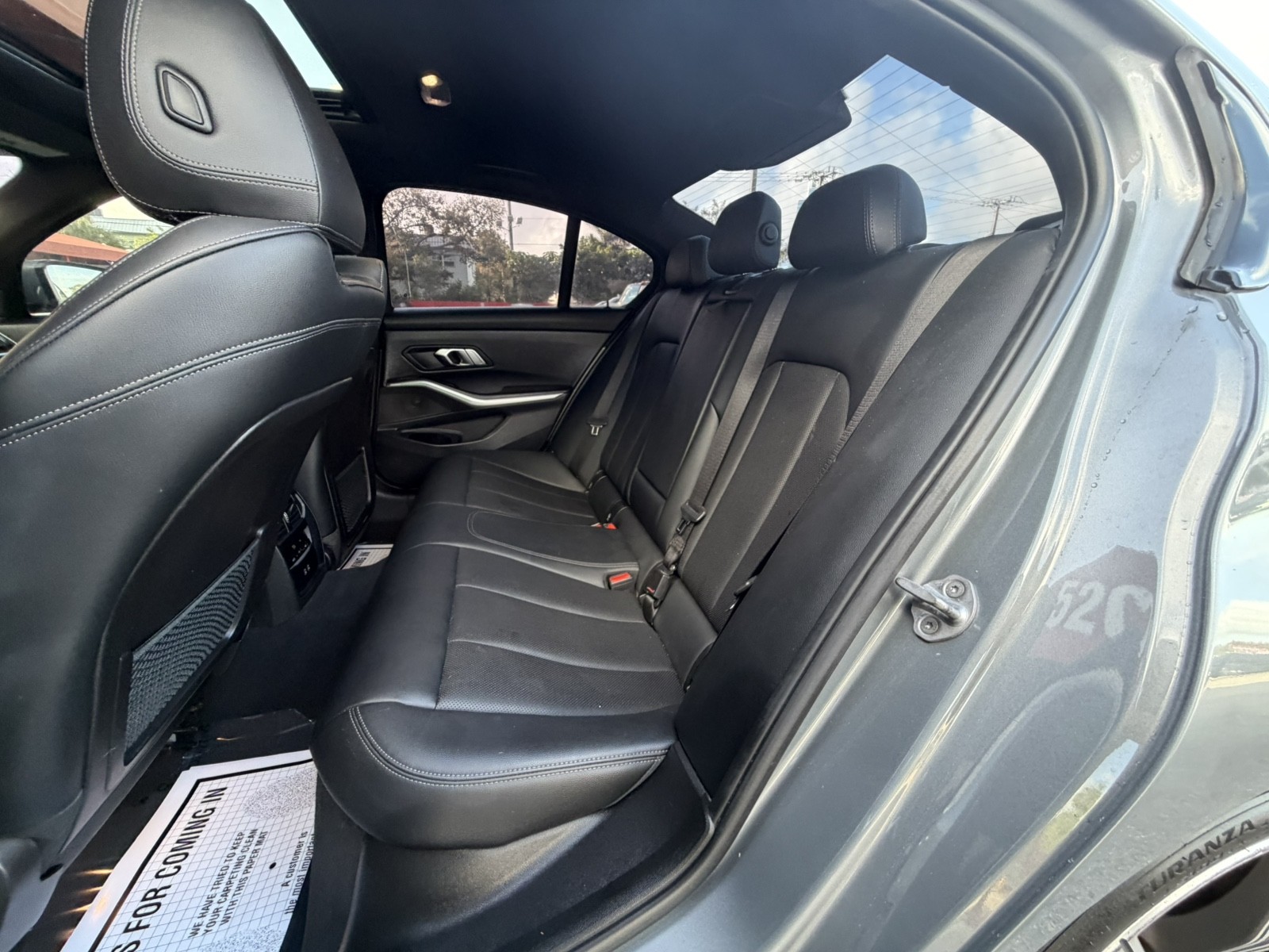 2023 BMW 330i - $21,777