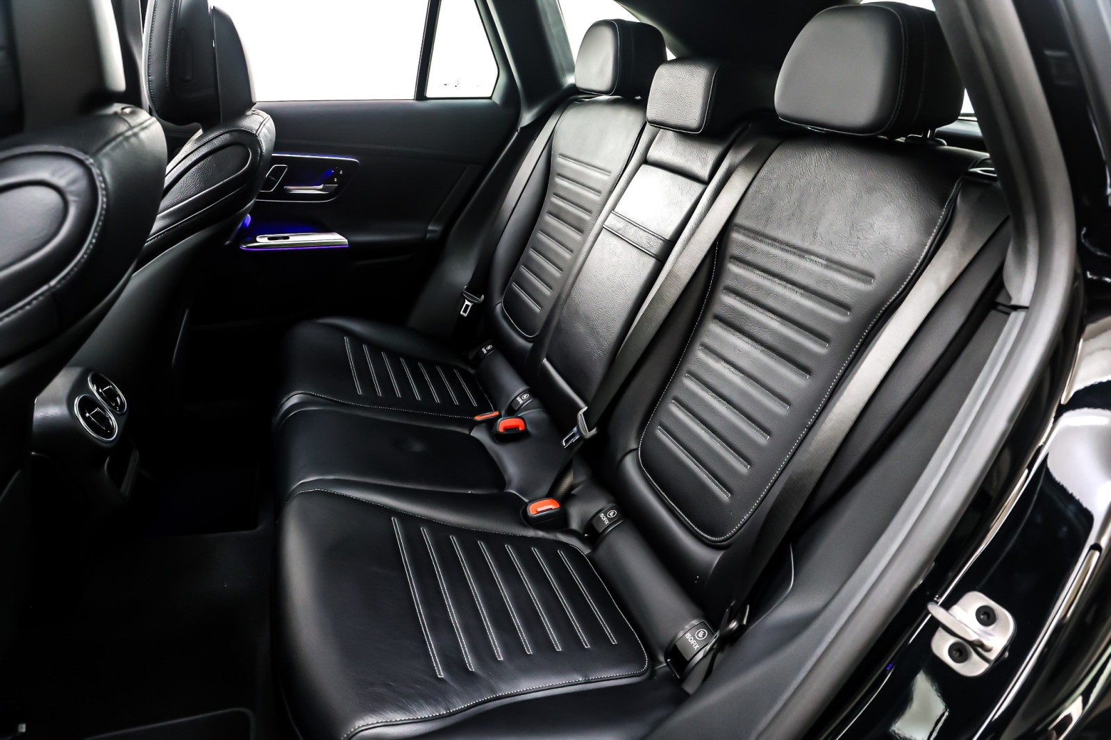 New 2026 Black Mercedes-Benz AMG® GLC 43 image 8