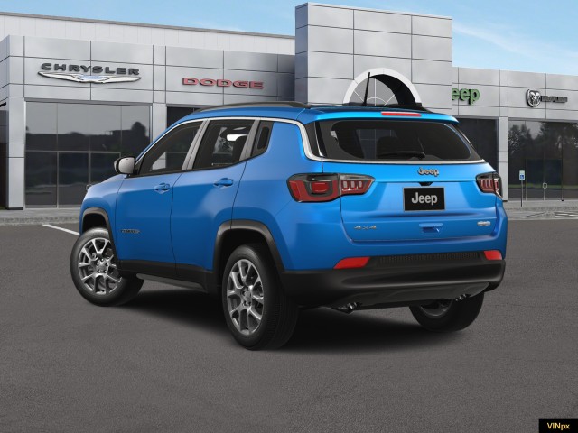 2024 Jeep Compass Latitude Lux 5