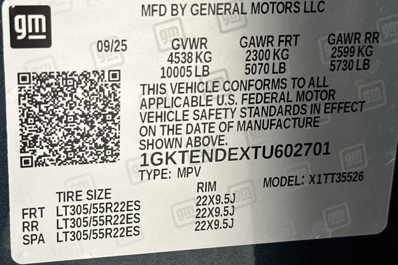 Used 2026 Graphite Blue Metallic GMC 2X image 23