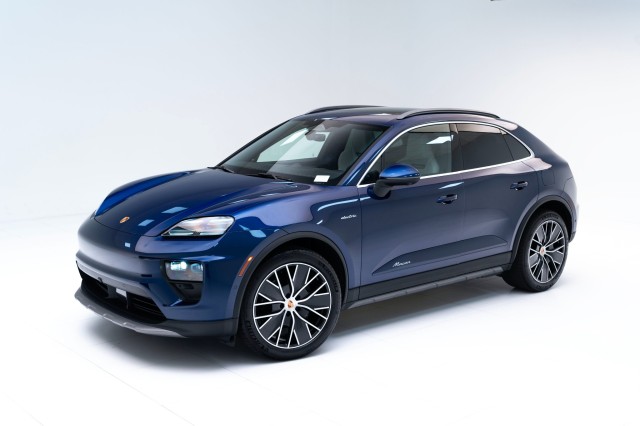 2025  Macan Electric in , 