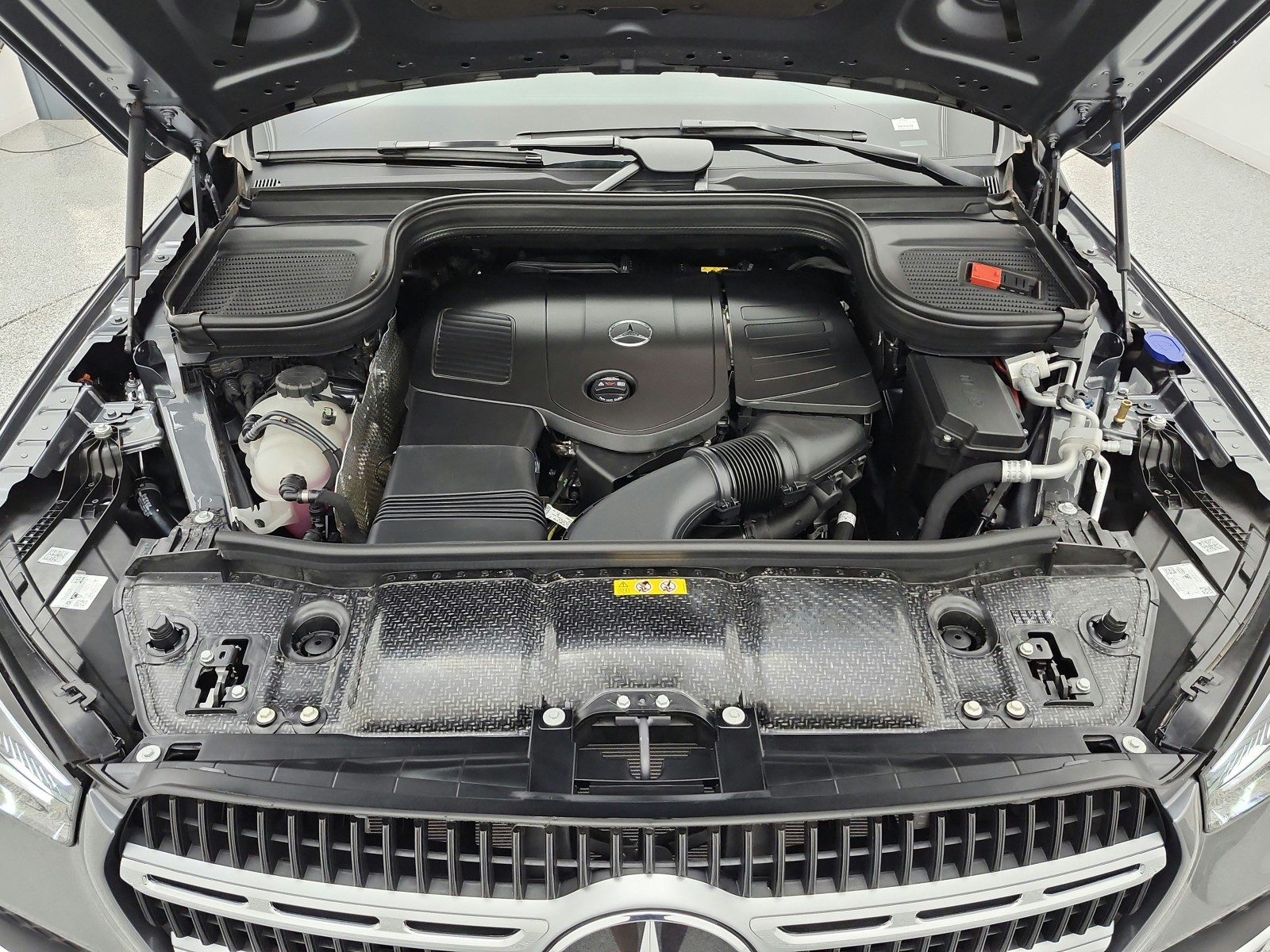 New 2026 Selenite Grey Metallic Mercedes-Benz GLE 350 4MATIC® SUV image 12