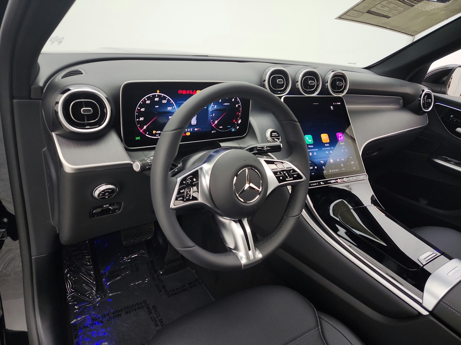 New 2026 Black Mercedes-Benz GLC 300 image 9