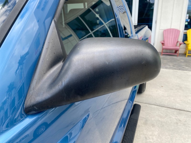 2005 Dodge Dakota SLT LOW MILES 69,842 4WD CLUB in , 