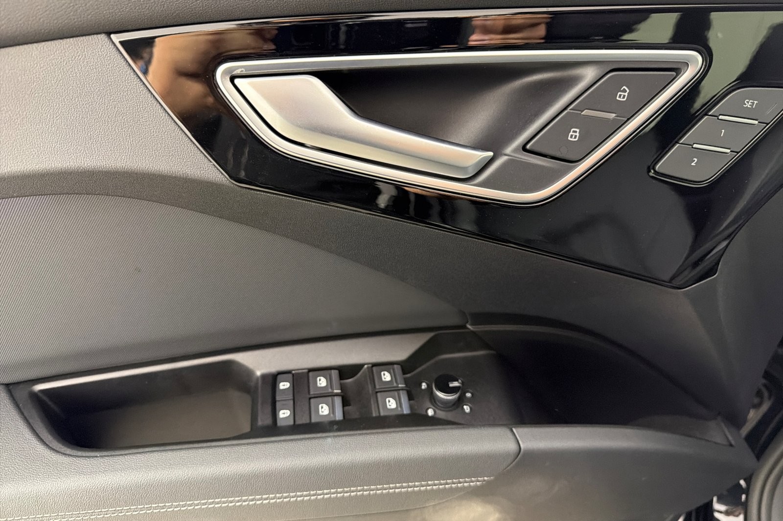 Used 2024 Mythos Black Metallic Audi Premium Plus 50 quattro image 10