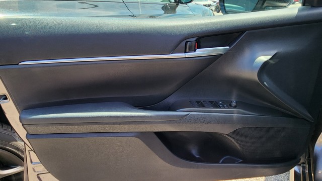 ToyotaCamry17