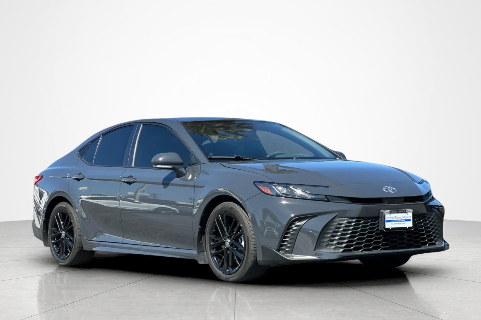 Used 2025 GRAY Toyota LE image 7