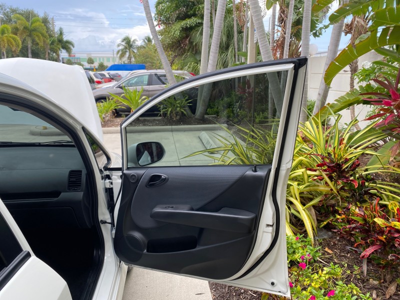 2007 Honda Fit 37 MPG AUTO AC Sport LOW MILES 40,042 in ,