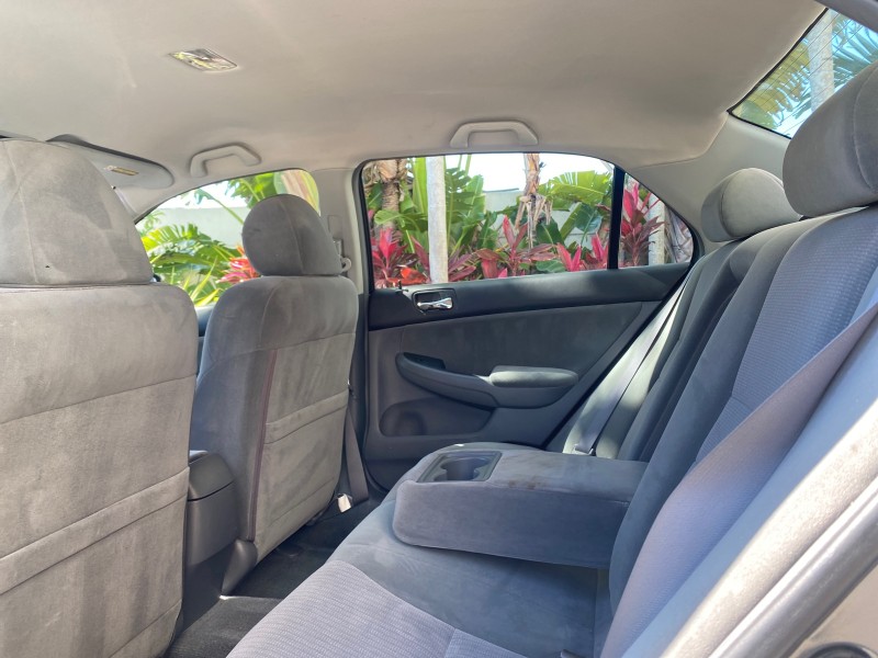 2004 Honda Accord Sdn LX LOW MILES 68,079 in , 