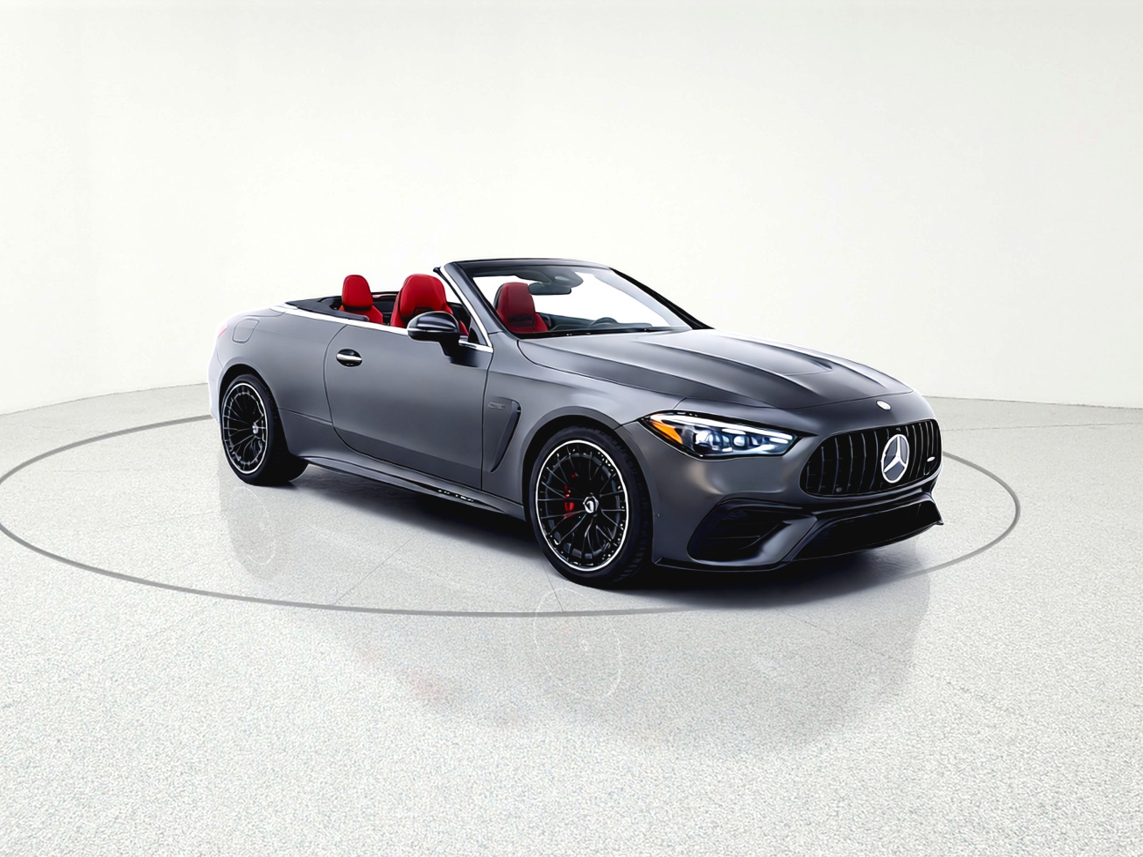 New 2026 MANUFAKTUR Graphite Grey Magno Mercedes-Benz AMG® CLE 53 image 5