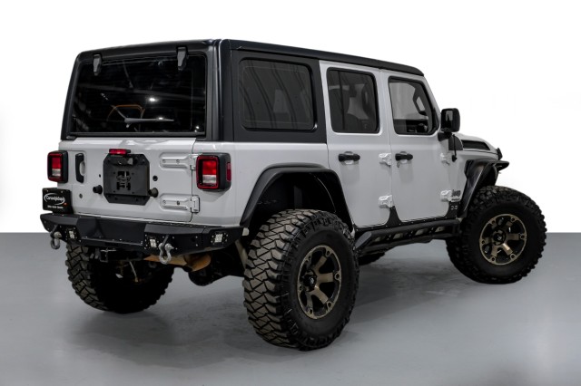 2018 Jeep Wrangler Unlimited Sahara 6