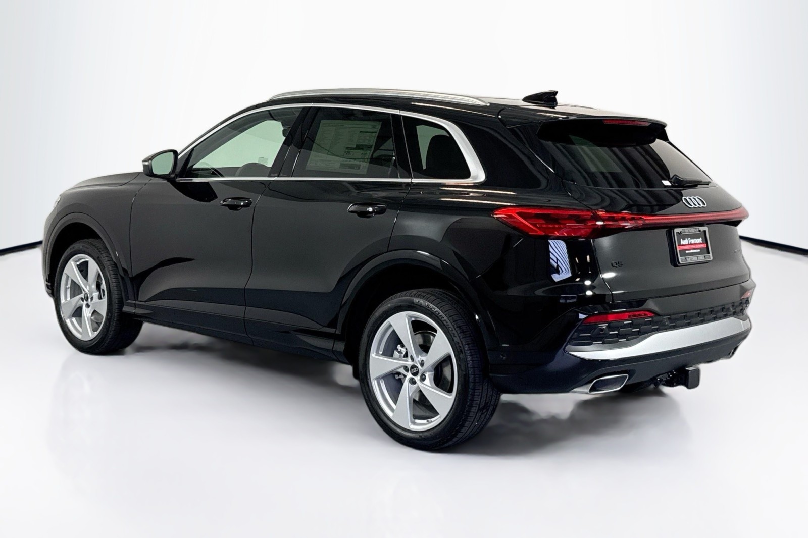 New 2025 Mythos Black Metallic Audi Premium Plus 2.0 TFSI quattro image 7