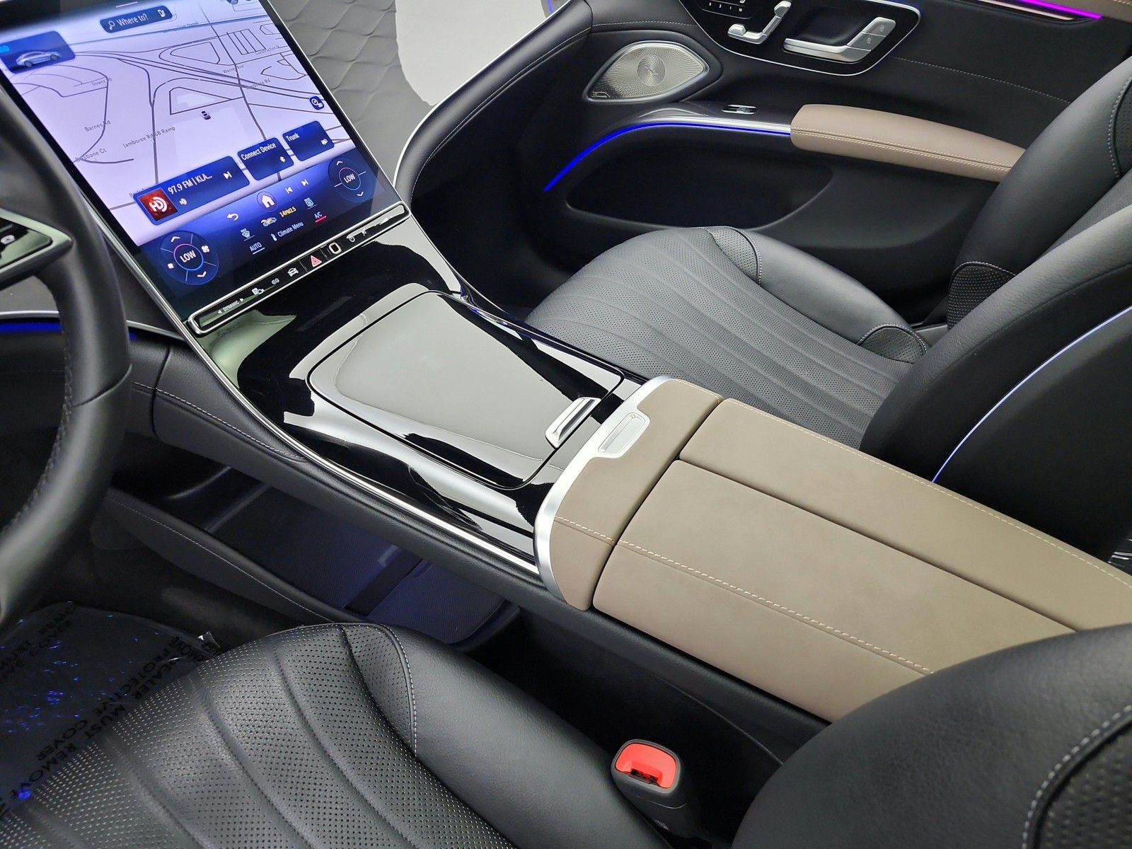 Used 2023 Obsidian Black Metallic Mercedes-Benz EQS 450 4MATIC® Sedan image 10