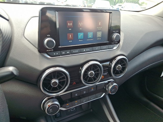 NissanSentra16