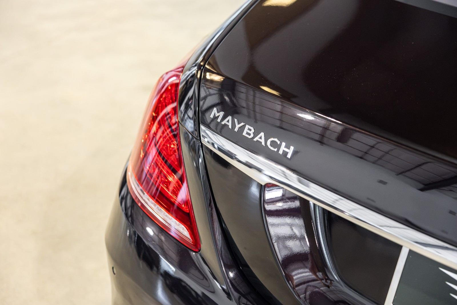 Used Car 2016 Mercedes-benz S-class  Maybach S 600 - One Owner - Ruby Black Paint - Executive Rear Seat Package Plus For Sale Under $70,000 In Boerne, Texas