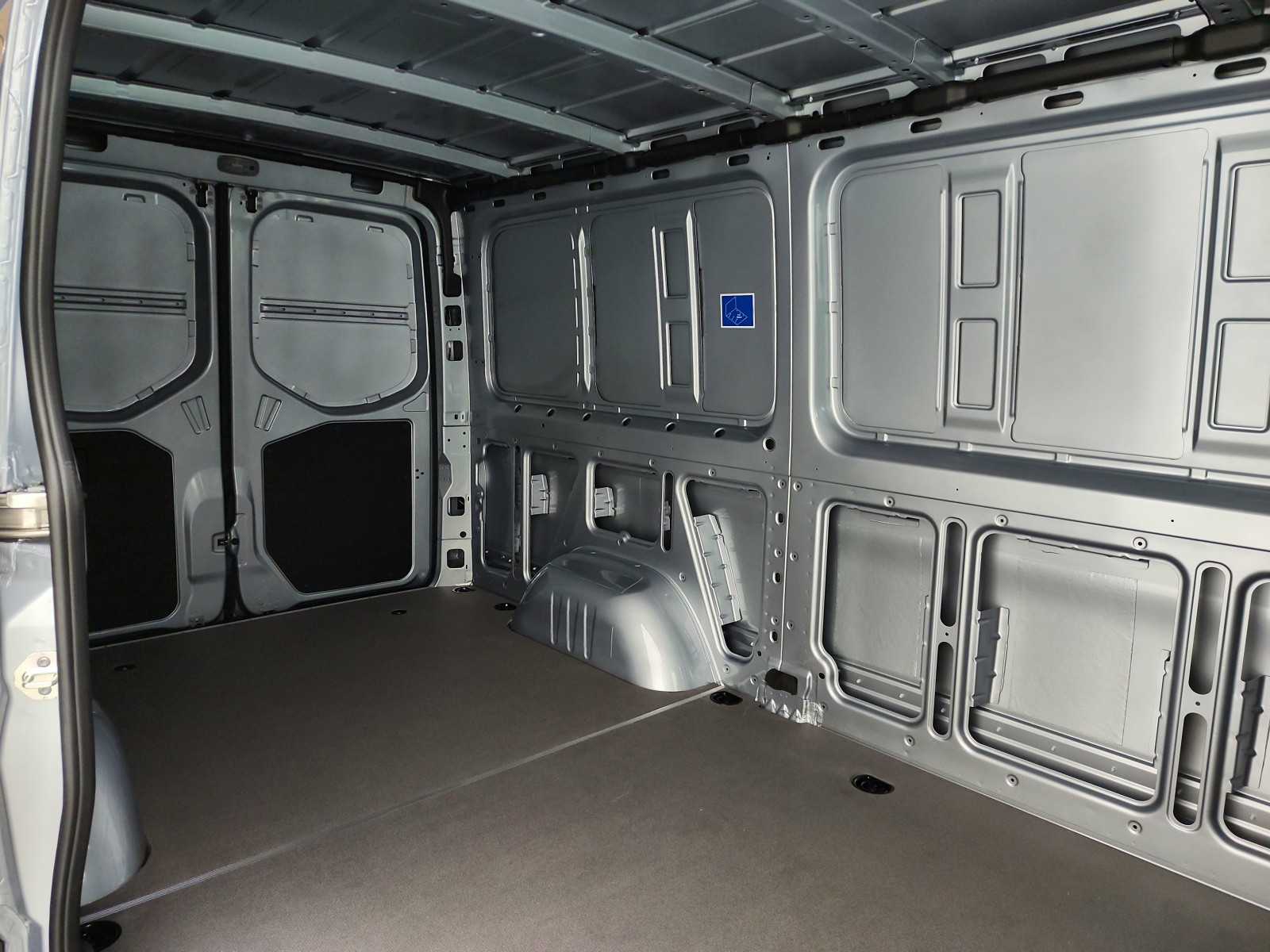 New 2026 Hightech Silver Mercedes-Benz Standard Roof 4-Cyl Diesel image 21