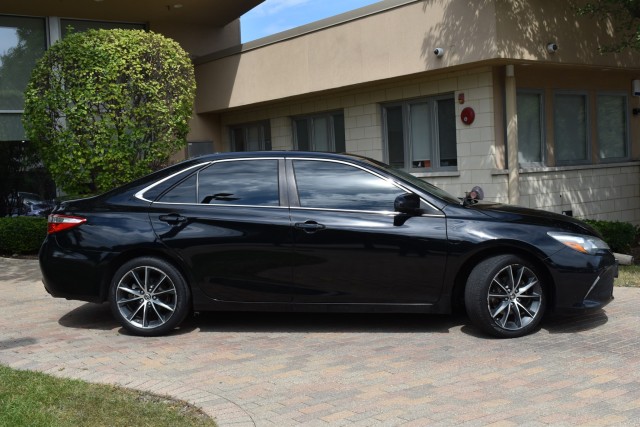 2015 Toyota Camry XSE Power Moonroof Remote Start Heated Front Seats MSR 12