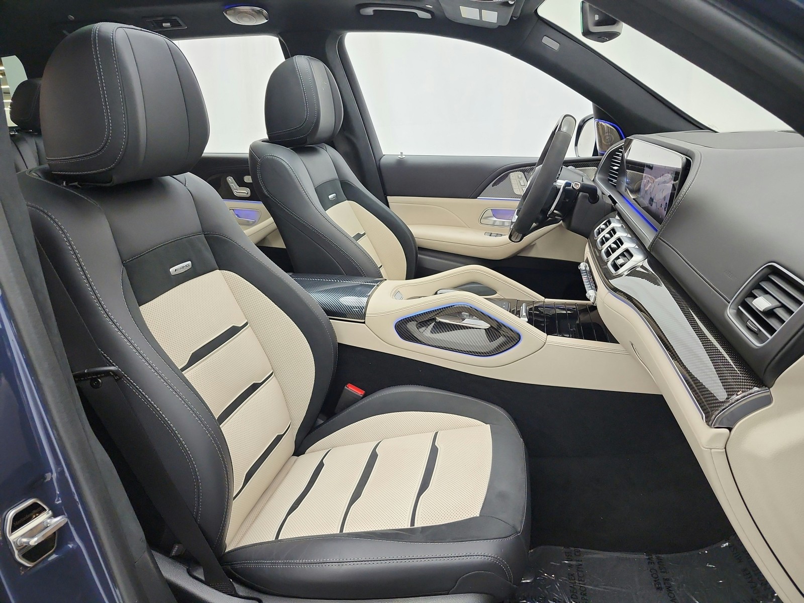 Used 2024 Twilight Blue Metallic Mercedes-Benz AMG® GLS 63 4MATIC+ SUV image 19