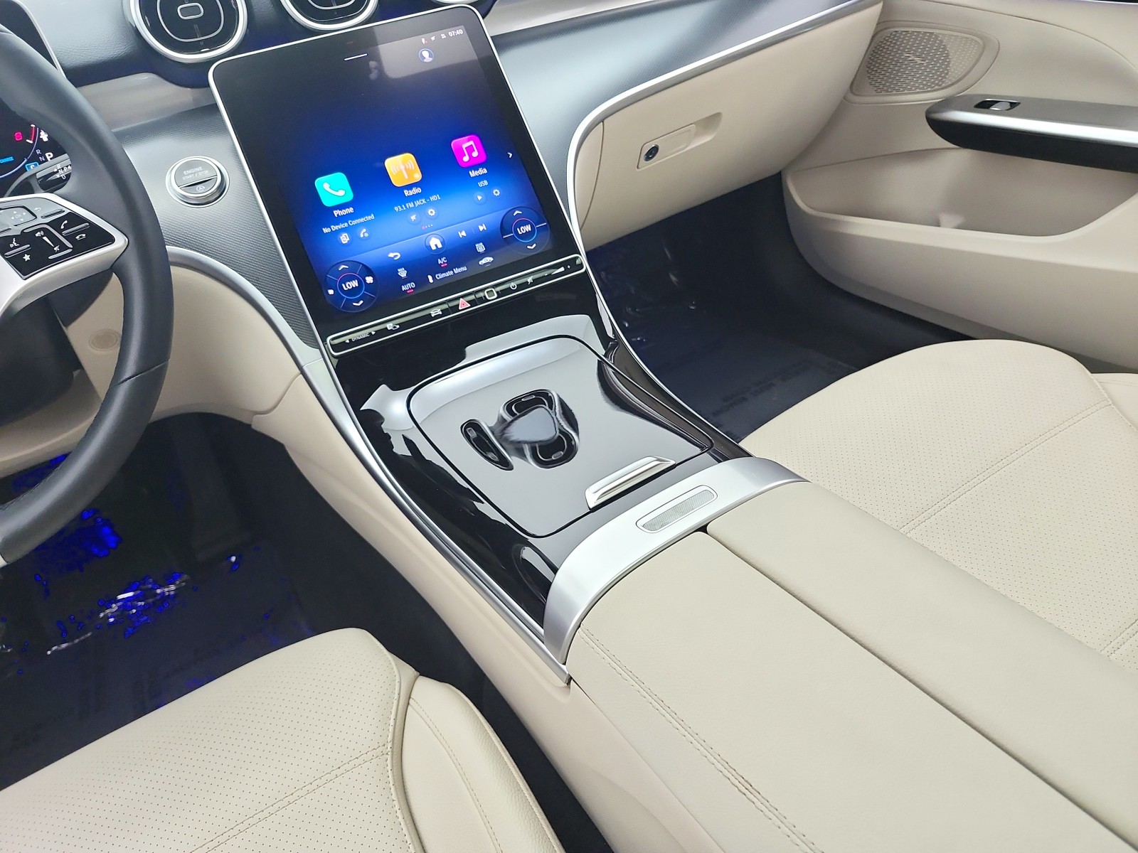 Certified Used 2025 Polar White Mercedes-Benz C 300 Sedan image 17