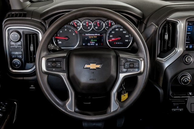 2021 Chevrolet Silverado 2500HD LT 17