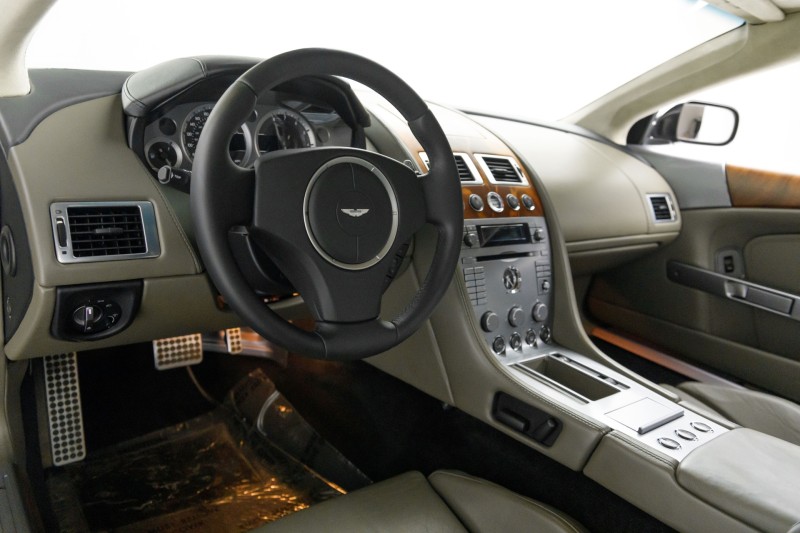 2005 Aston Martin DB9  in , 