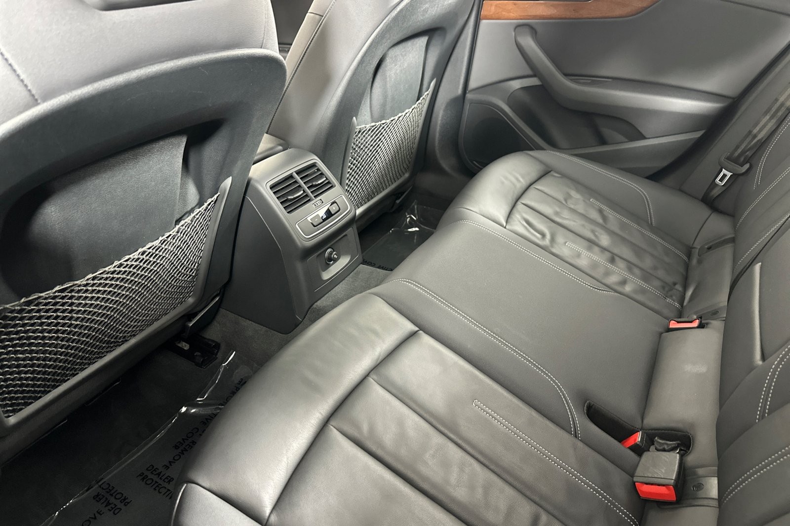 Used 2023 Brilliant Black Audi Premium 40 TFSI quattro image 11