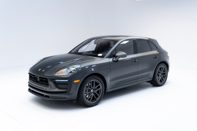 2024  Macan T in , 